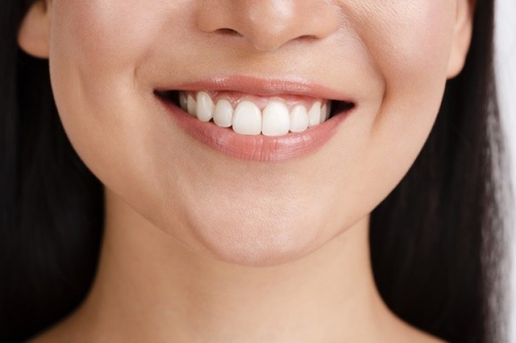 .:: conheca_os_tipos_de_dentes_tortos_e_os_problemas_de_mordida_mais_frequentes_40739_1_pt.jpg ::.